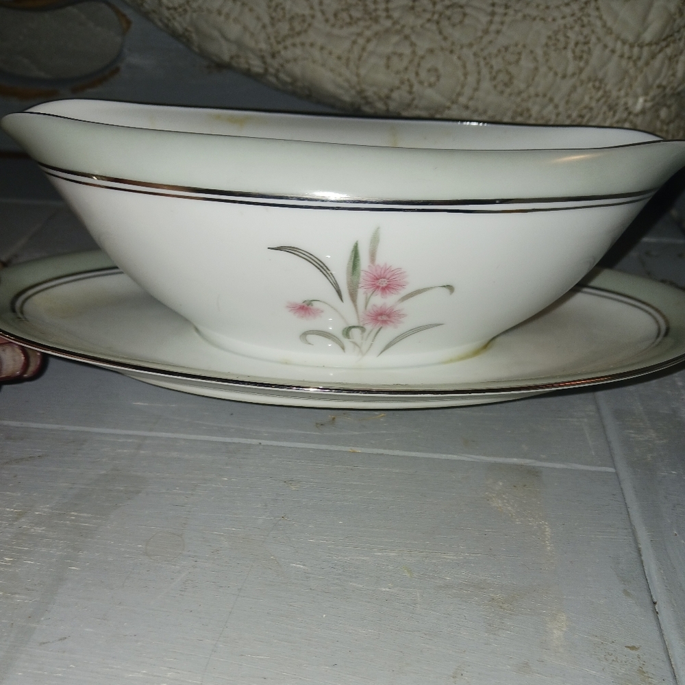Noritake White and Pink Floral Gravy Boat with Saucer